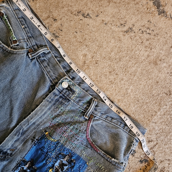 LEVIS Baggy Harry Potter Patched Embroidery ONE OF A KIND! - Picture 8 of 9